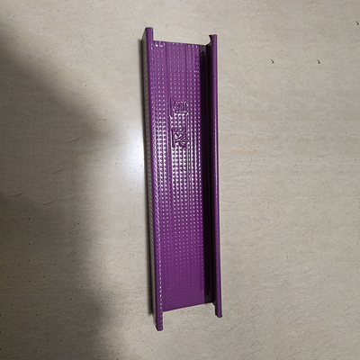 Bon prix 50-150 mm de largeur couleur revêtue de quille en acier léger avec installation facile et rapide en ligne