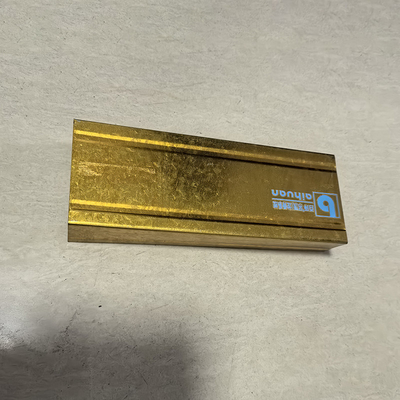 Guter Preis 0.3mm-1.2mm Dicke Galvanisiert Plattiert Leichtstahlkiel mit Feuerfestigkeit der Klasse A Online