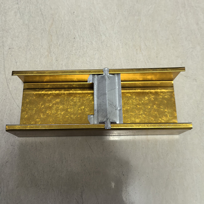 Guter Preis Zinkplattiertes Profil aus Leichtstahl 0,3 mm-1,2 mm Dicke für den hochgeforderten galvanisierten Furring-Kanal Online