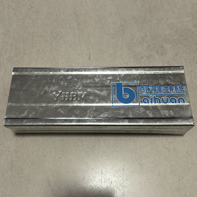 Guter Preis Anpassbares galvanisiertes Metall Furring Langlebige Leistung Metall-Stud-Wand-Spur Online