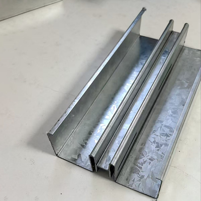 Guter Preis ISO9001 Trockenwand Metallrahmenstruktur mit heteromorpher Form Leichtstahlkeil Online